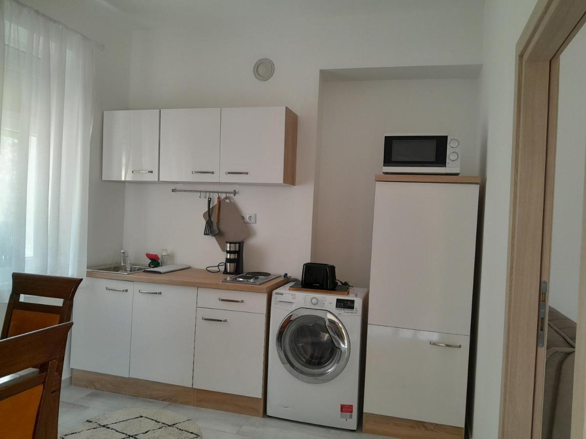 Apartmani Studio Apartmani Senjska Maslina Senj  Eksteriør bilde
