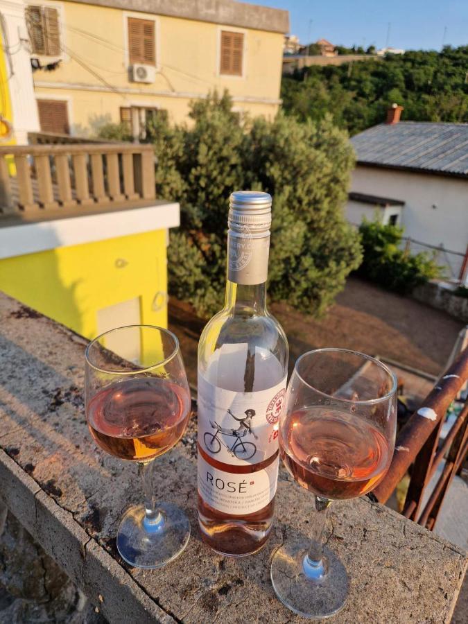 Apartmani Studio Apartmani Senjska Maslina Senj  Eksteriør bilde