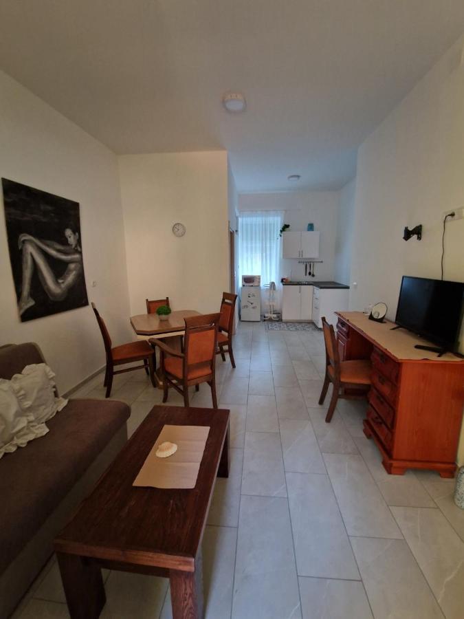 Apartmani Studio Apartmani Senjska Maslina Senj  Eksteriør bilde